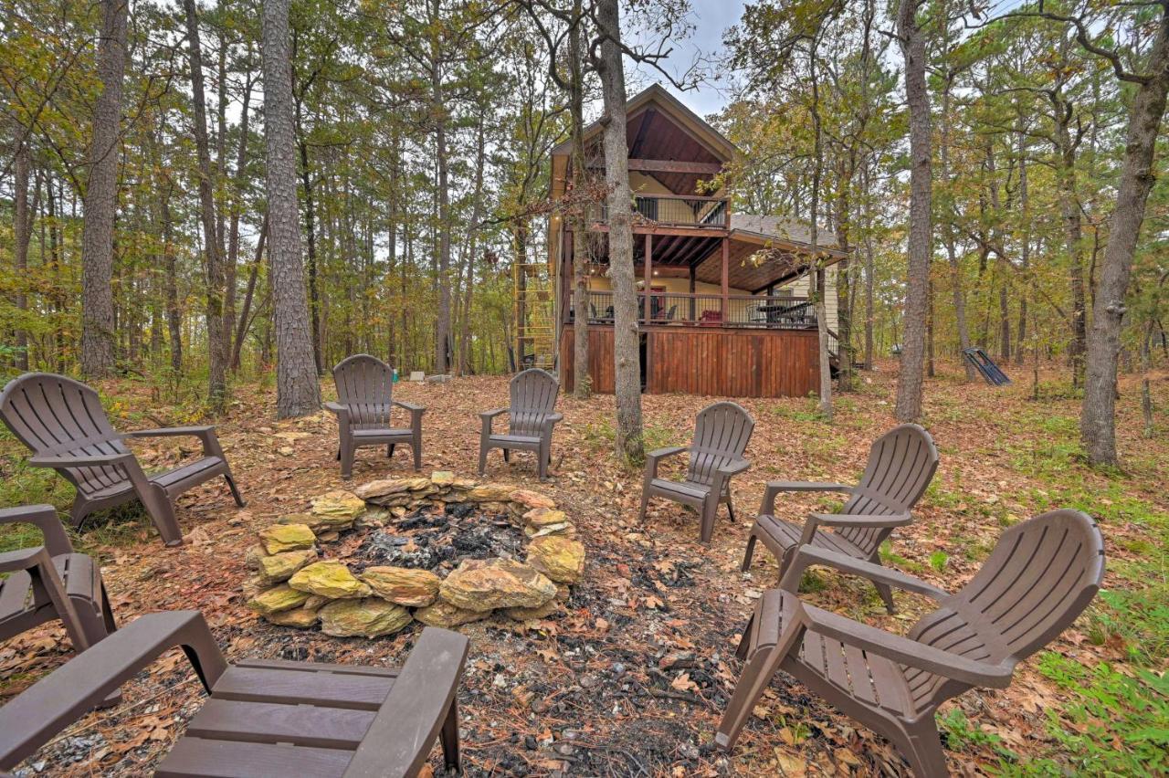 Tudor-Style Broken Bow Cottage With Hot Tub And Decks! Stephens Gap 外观 照片