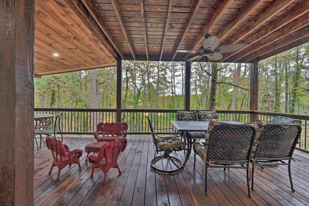 Tudor-Style Broken Bow Cottage With Hot Tub And Decks! Stephens Gap 外观 照片