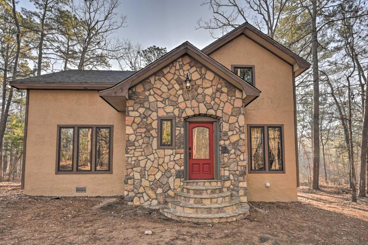 Tudor-Style Broken Bow Cottage With Hot Tub And Decks! Stephens Gap 外观 照片